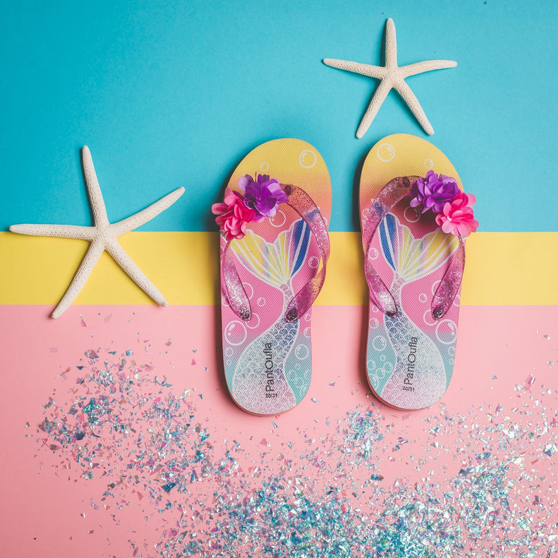 Kids' summer flip-flops with starfish