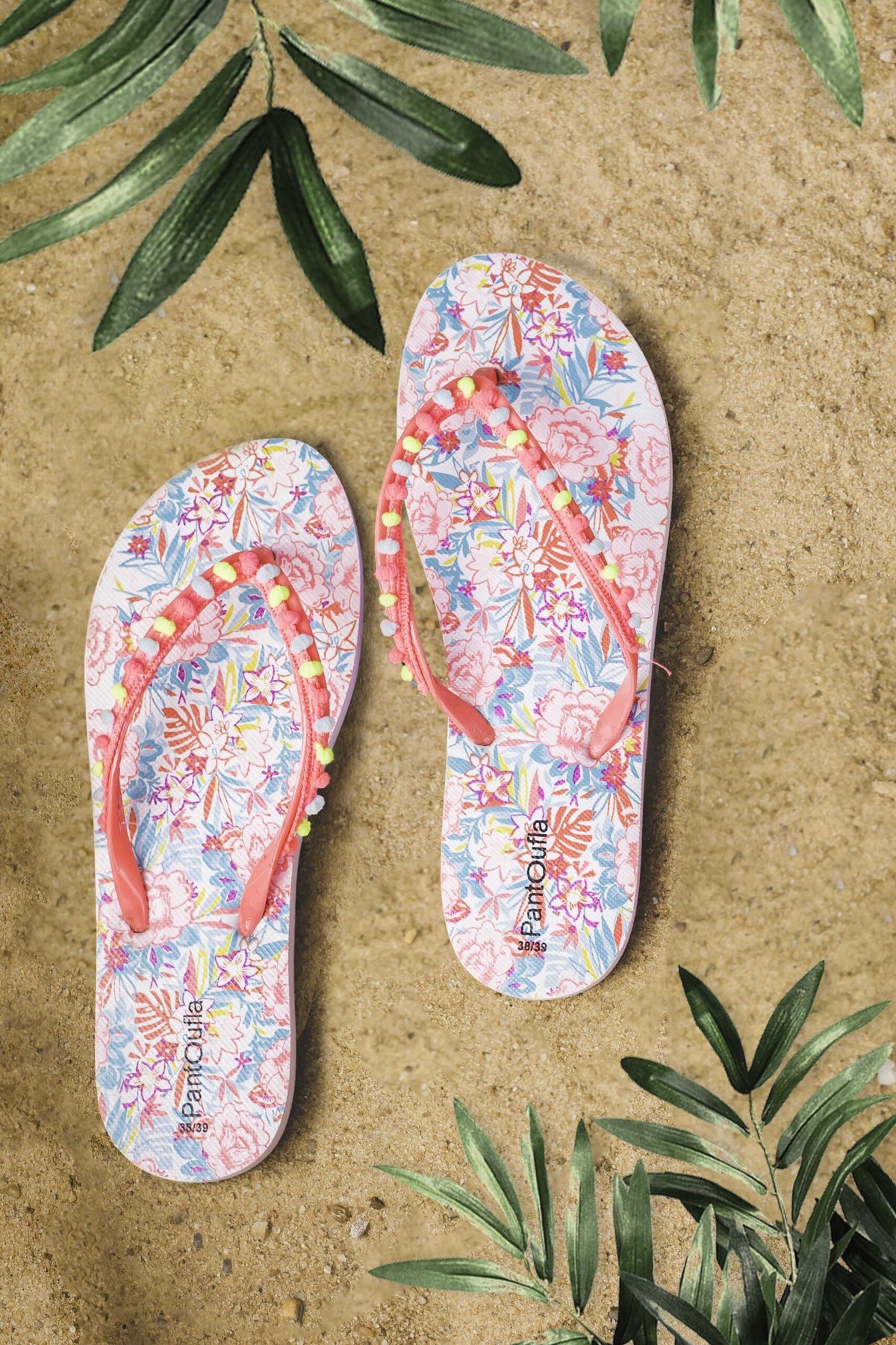 Summer Slippers Pompom